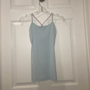 LIKE NEW IVVIVA WORKOUT TOP